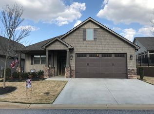 12 Bradstock Dr, Greer, SC 29650