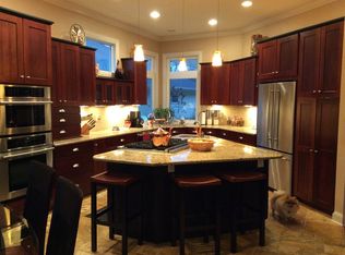 6312 N Fawn Ridge Ct, Peoria, IL 61615