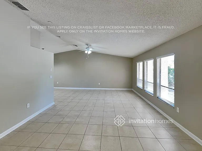280 Millstone Dr — Photo 4
