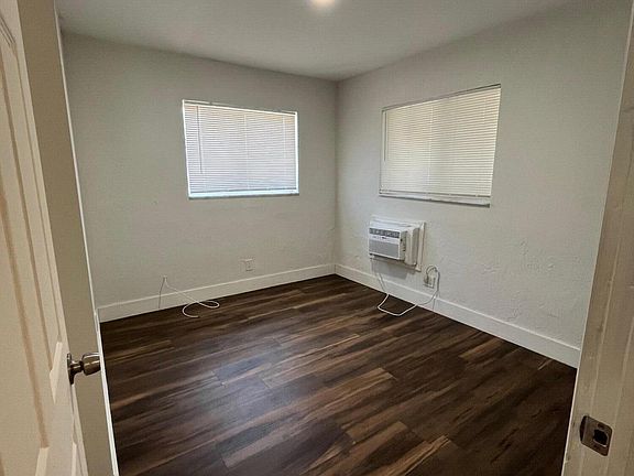 5th image of 2300 NW 6th St #2