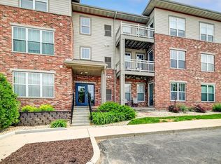 6402 Milwaukee St UNIT 206, Madison, WI 53718