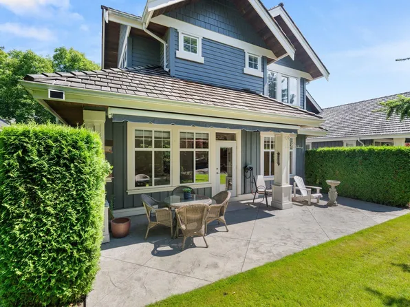 15715 34th Ave #9, Surrey, BC V3Z 0J6