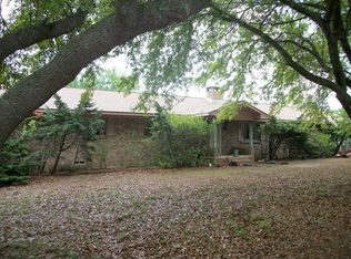 566 Fm 2140, Center, TX 75935
