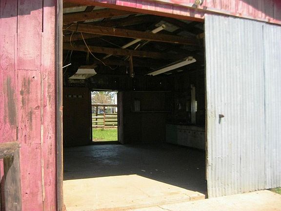 5th image of 17216 Lassen Ave