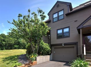 18 Cascade Cir, Monroe, CT 06468