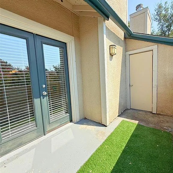 8601 Park Ln #732 — Photo 4