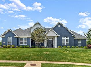 1301 NE Buckingham Blvd, Bentonville, AR 72712
