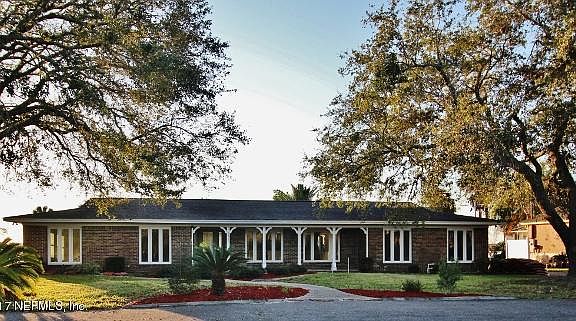 2nd image of 9060 Heckscher Dr