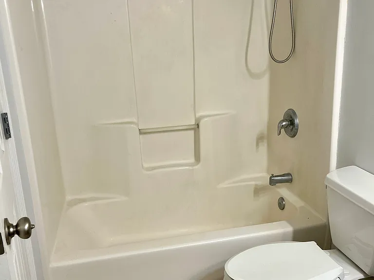 master bathrom