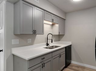 2213 E Macs Ct #19, Springfield, MO 65804