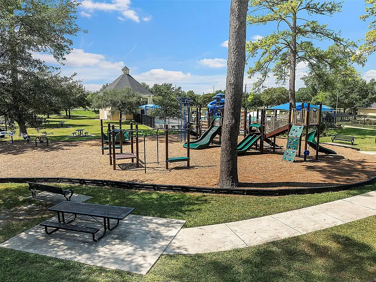 12907 Stiller Park Ct — Photo 45
