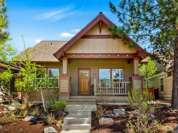 740 NW Mount Washington Dr, Bend, OR 97703