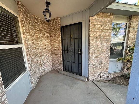 4th image of 1951 Gomez Dr SW