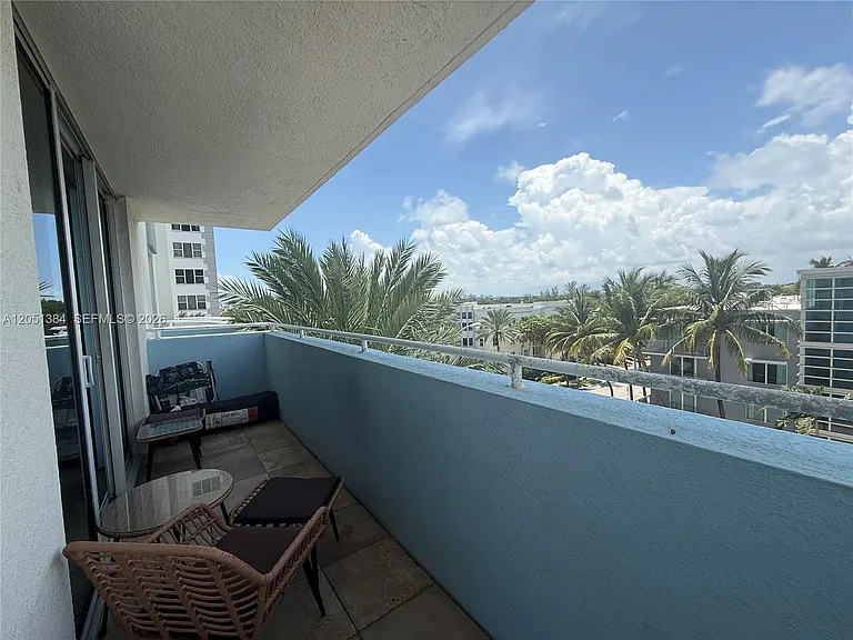 9201 Collins Ave #521 — Photo 26