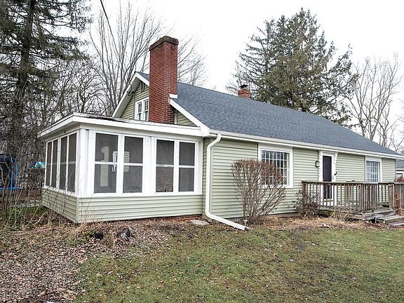 2nd image of 1826 Currie Pkwy