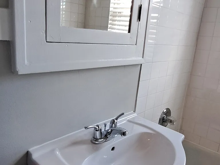 1564 Randolph Ave #101 — Photo 23