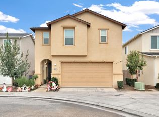 6377 E Meritage Dr, Fresno, CA 93727