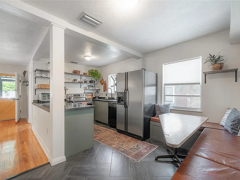 4107 N Seminole Ave — Photo 24