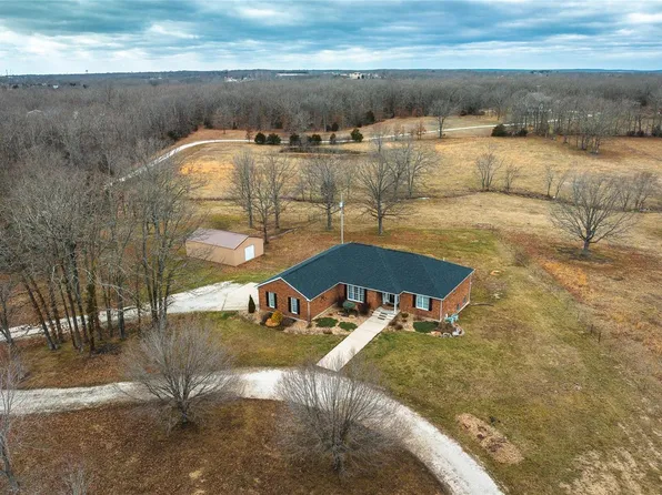 18915 County Road 1000, Saint James, MO 65559