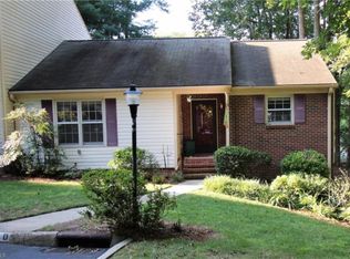 1910 Windy Pointe Ct, Winston Salem, NC 27127