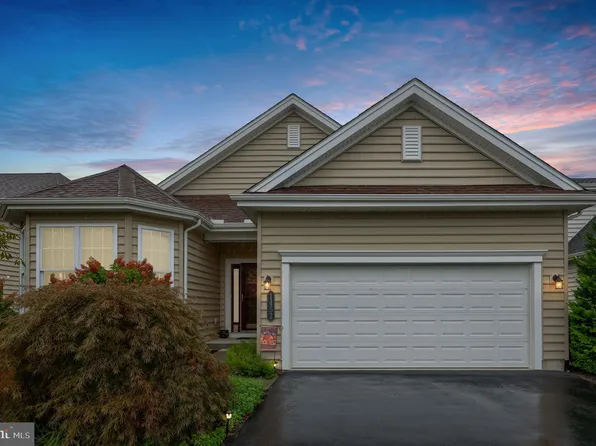 1452 Emerson Dr, Mount Joy, PA 17552
