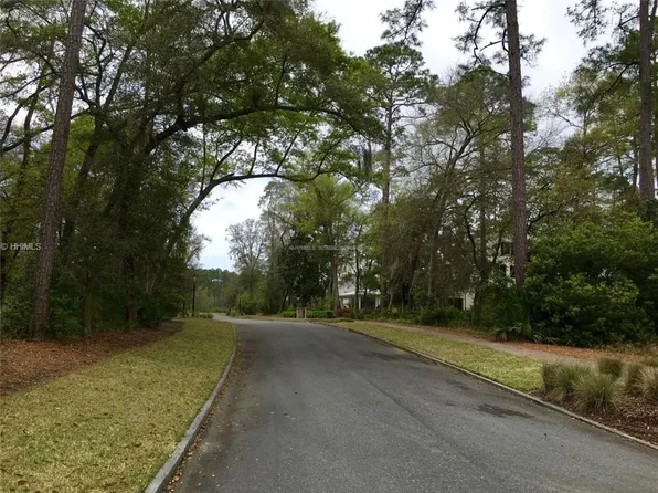 8 Hardaway St, Bluffton, SC 29910