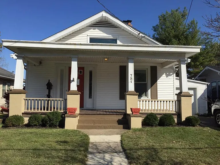 731 Aurora Ave — Photo 1