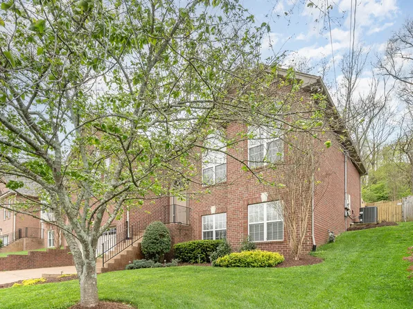 6821 Sunnywood Dr, Nashville, TN 37211