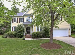 9 Queensland Ct, Durham, NC 27712