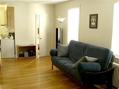 2nd image of 914 Massachusetts Ave #2