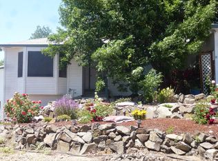 1075 S 54th Ave, West Richland, WA