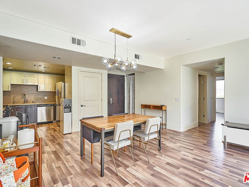 1st image of 147 N Berendo St #203