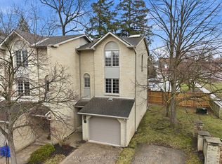 1399 Commissioners Rd W #1, London, ON N6K4G9