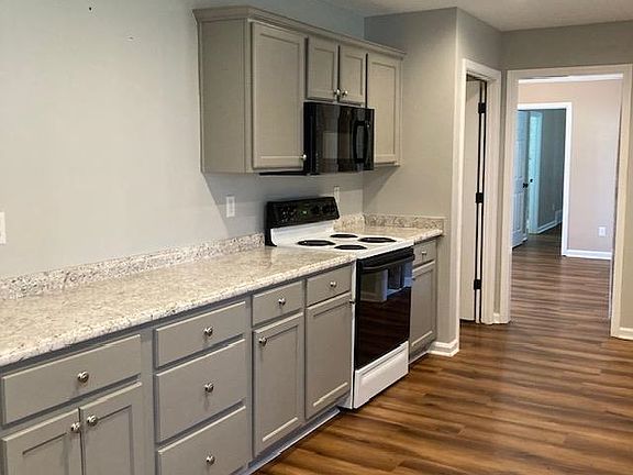 2nd image of 355 Village Dr W