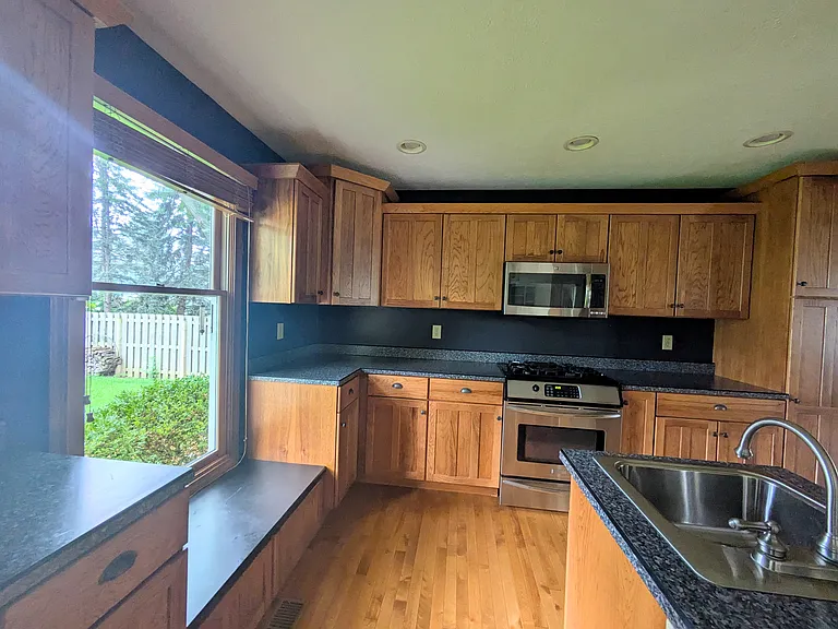 25 Ravenwood Cir — Photo 6