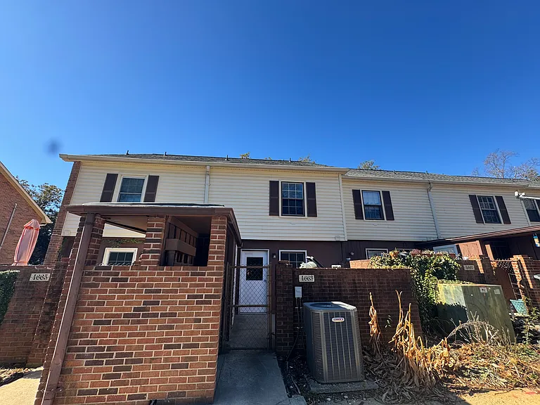4663 Old Lantern Way — Photo 3