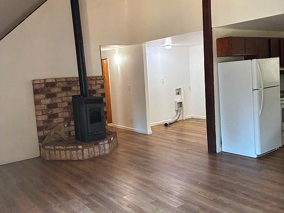 5th image of 26025 Otter Dr #1