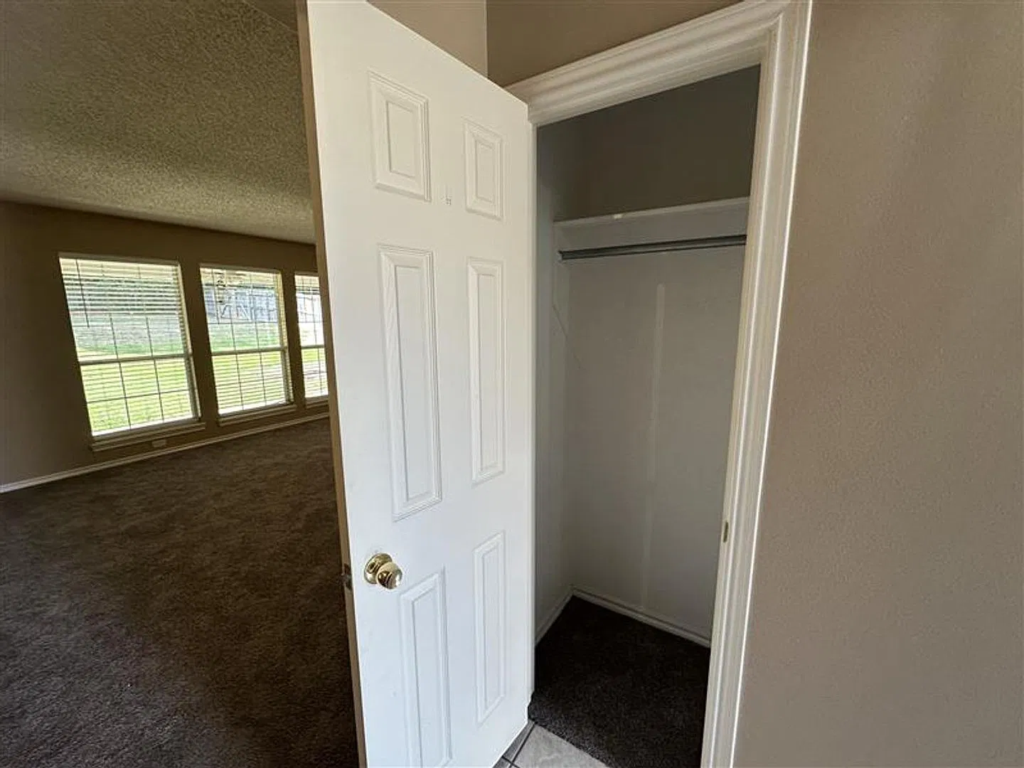 2305 Haverhill Dr. — Photo 3