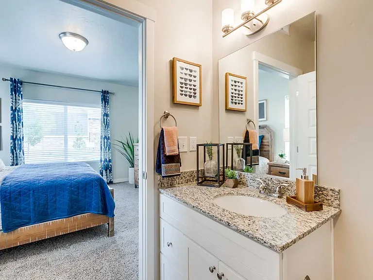 The Station Apartments at Gateway — Photo 36