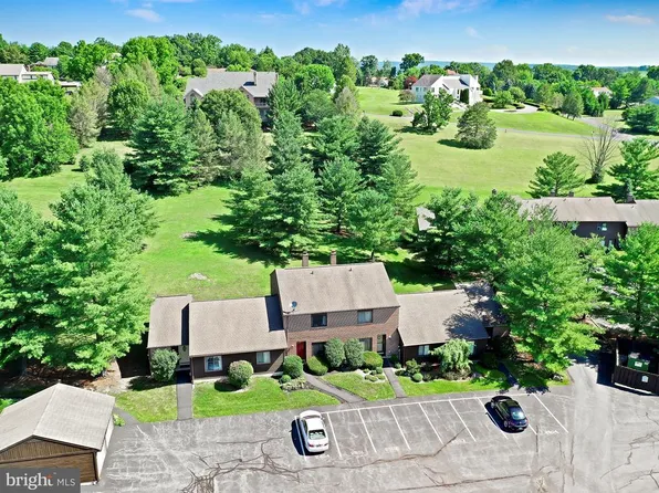 2502 Village Rd, Orwigsburg, PA 17961