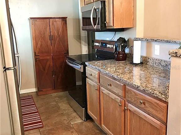 3rd image of 2202 Birchcrest Blvd