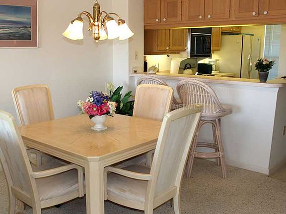 3rd image of 847 Wexford Blvd #847