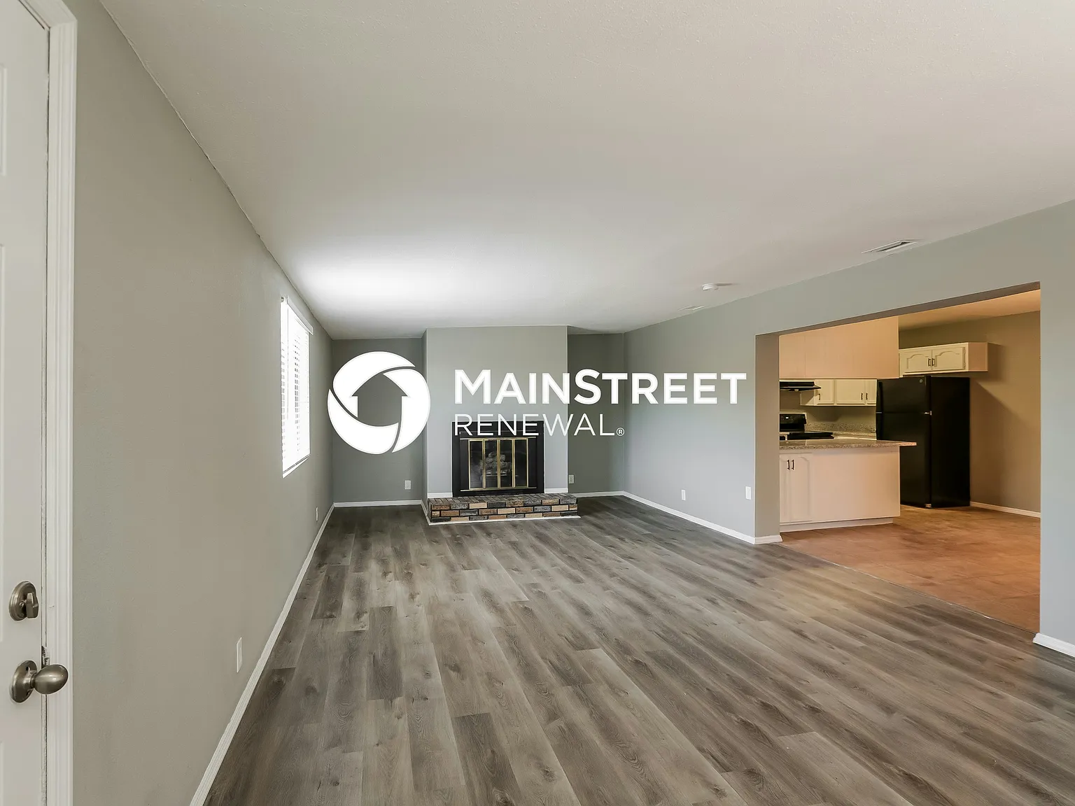 1347 W 7TH DR — Photo 4