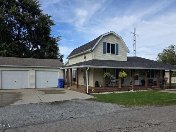 211 E Broadway St, Leipsic, OH 45856