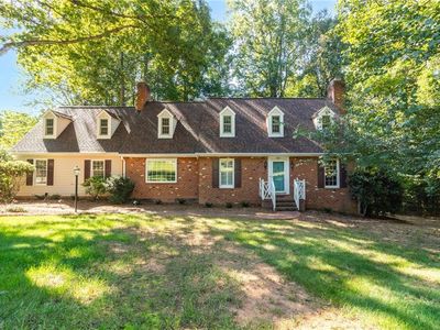 957 Bryansplace Rd, Winston Salem, NC, 27104