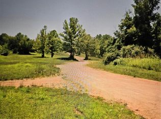 10025 Peacock Rd, Blackwell, MO 63626