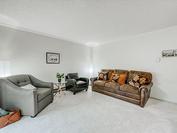 2nd image of 300 Illinois Gulch Road UNIT A210