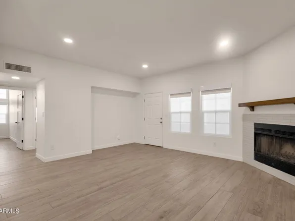 1245 W 1ST Street #103, Tempe, AZ 85281