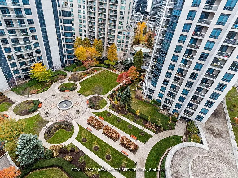 2083 Lake Shore Blvd W #1113 — Photo 33