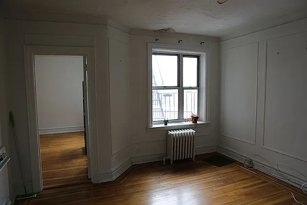 Rented by Chris Stewart, LREB | media 7